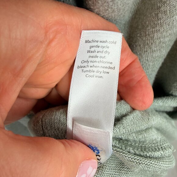 Athleta Women's Long Sleeve Oversized Top | Heather Light Green | Medium - Picture 9 of 9